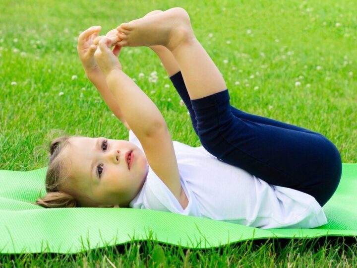 Ćwiczenia relaksacyjne dla dzieci – proste techniki na co dzień