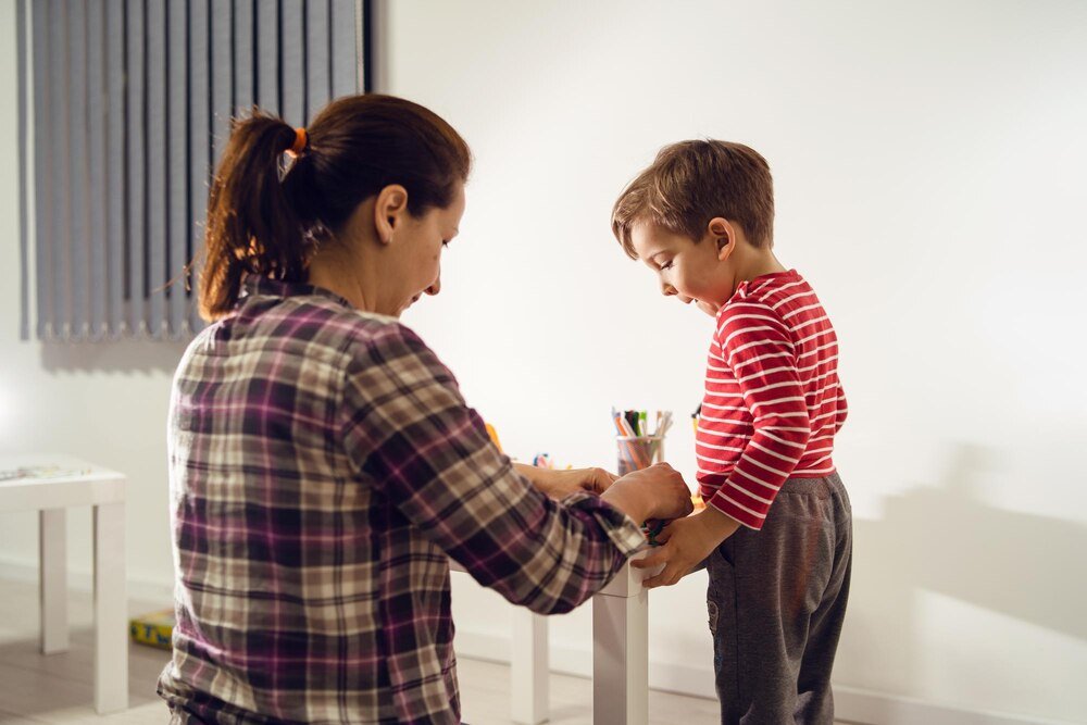 Czy osoba samotna może adoptować dziecko – wymogi i procedura