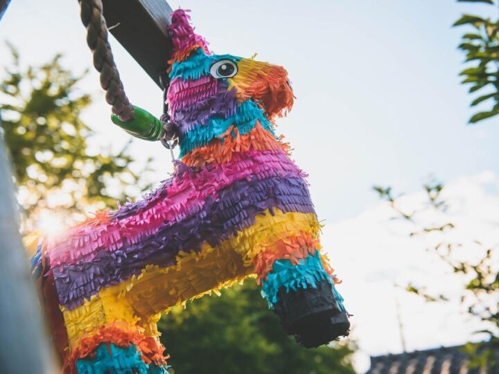 Jak zrobić piniatę – prosty poradnik krok po kroku