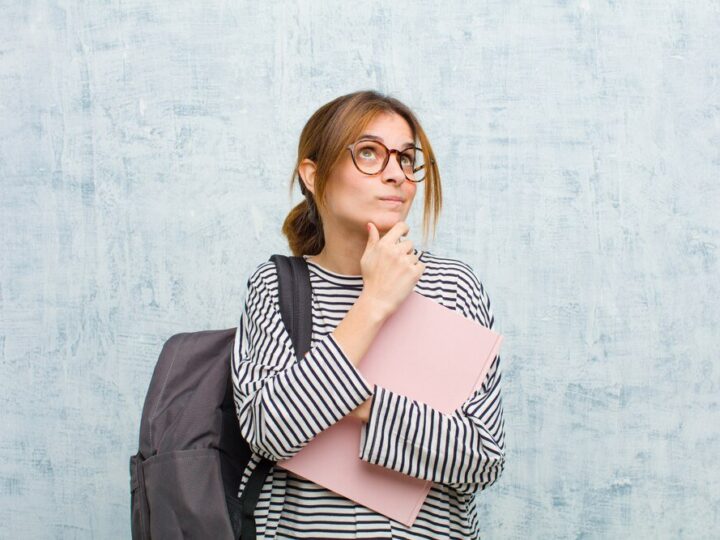 Mai czy maji – która forma jest poprawna?