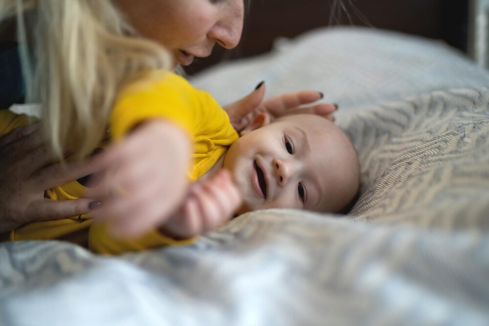 Regres snu u niemowląt: Jak sobie radzić i ile trwa?