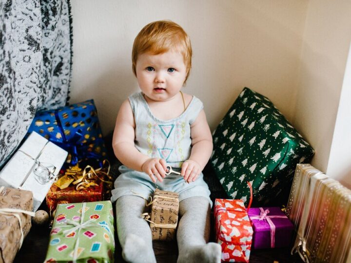 Co na roczek dla chłopca – praktyczne i kreatywne pomysły
