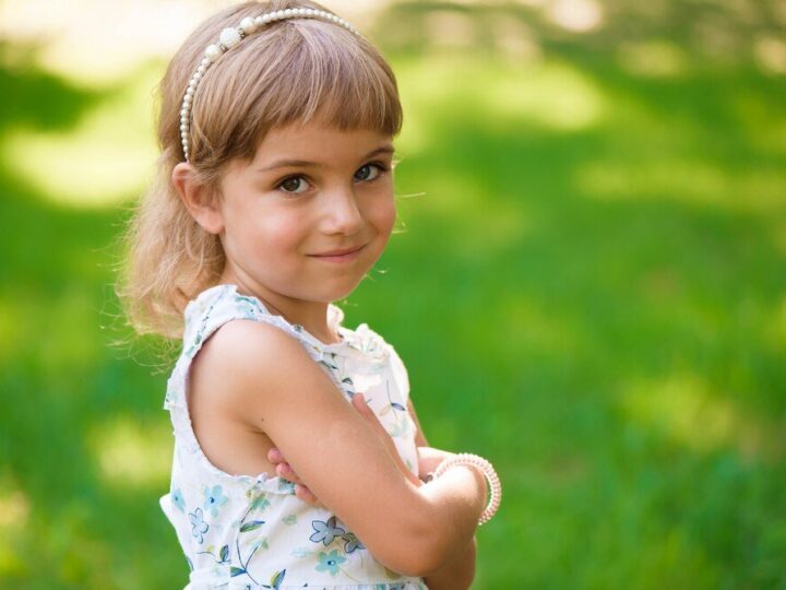 Co oznacza imię Patrycja – znaczenie, pochodzenie, charakter