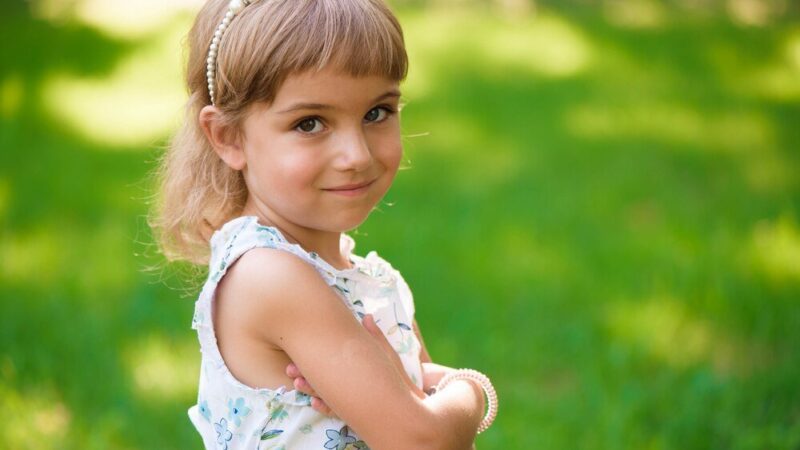 Co oznacza imię Patrycja – znaczenie, pochodzenie, charakter