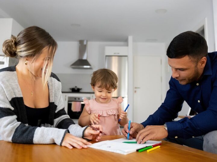 Czy opieka naprzemienna jest dobra dla dziecka – plusy i minusy rozwiązania