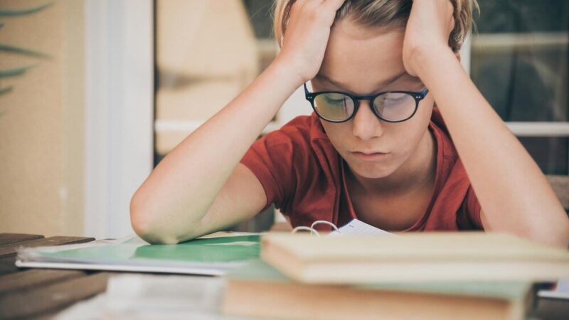 Tabletki na koncentracje dla dzieci – czy to dobry pomysł?